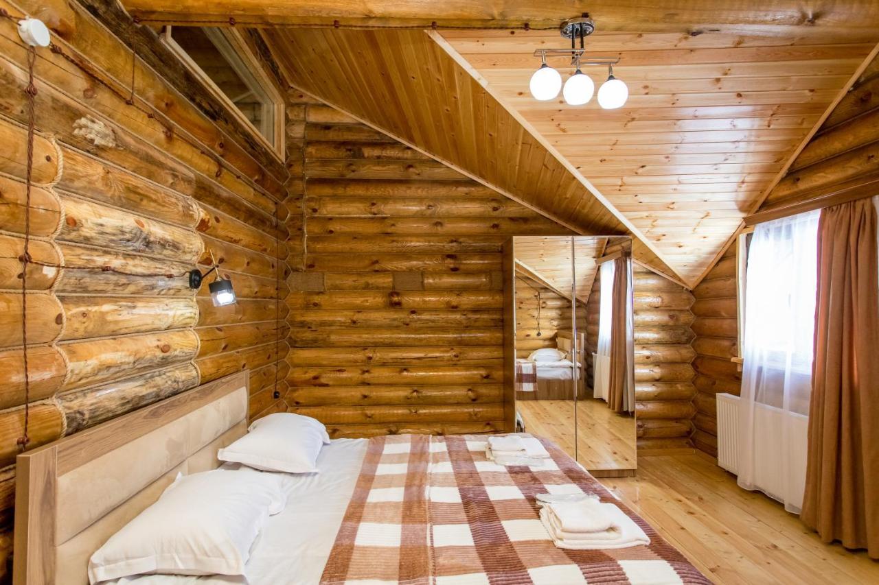 Snow Time Eco Chalet Gudauri Exterior photo